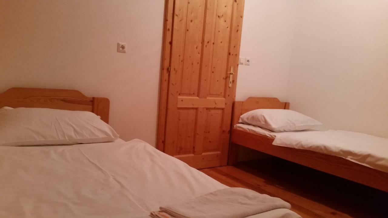 Turizem Pavlin Apartments Senturska Gora Dış mekan fotoğraf